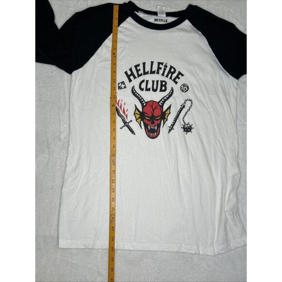 Netflix Stranger Things Hell Fire Club Long Sleeve Shirt Adults Large - Picture 7 of 8
